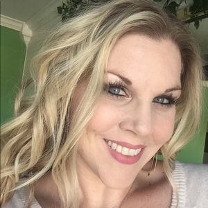 Meet your Posher, Breanna